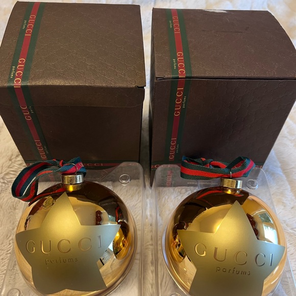 GUCCI BEAUTY LIMITED EDITION CHRISTMAS GLASS BALL ORNAMENT 2013 - Picture 2 of 7